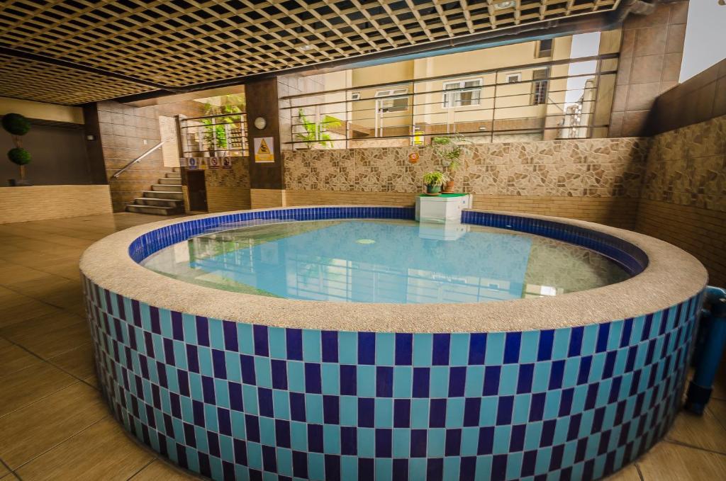 Shaw Residenza Aparthotel Mandaluyong Exterior foto